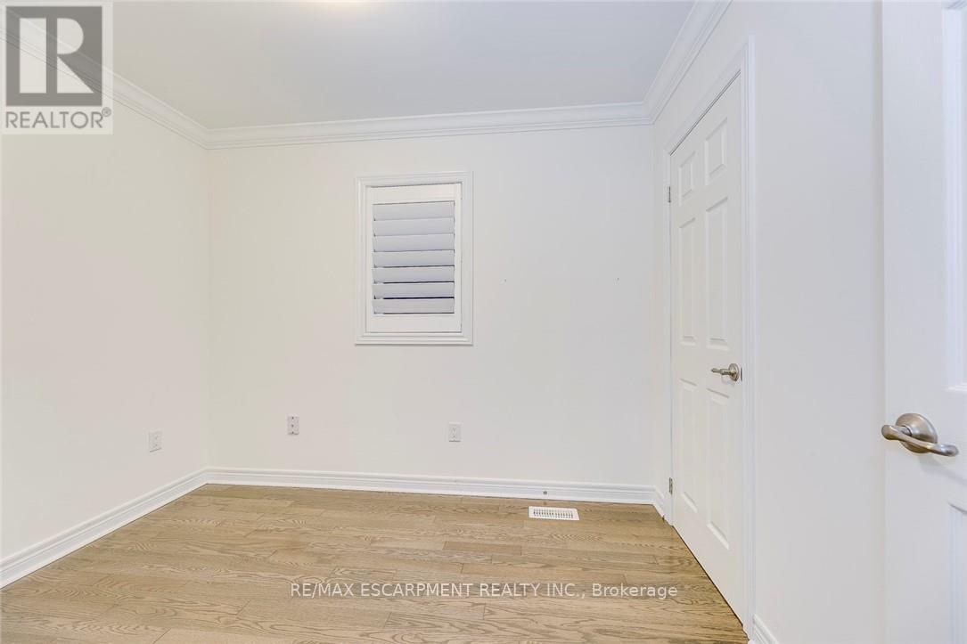 3087 Eberly Woods Drive, Oakville, Ontario  L6M 0T7 - Photo 29 - W13462324