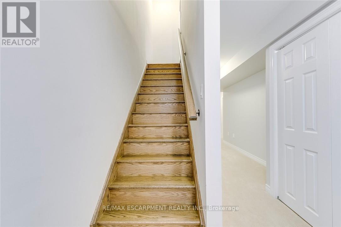 3087 Eberly Woods Drive, Oakville, Ontario  L6M 0T7 - Photo 31 - W13462324