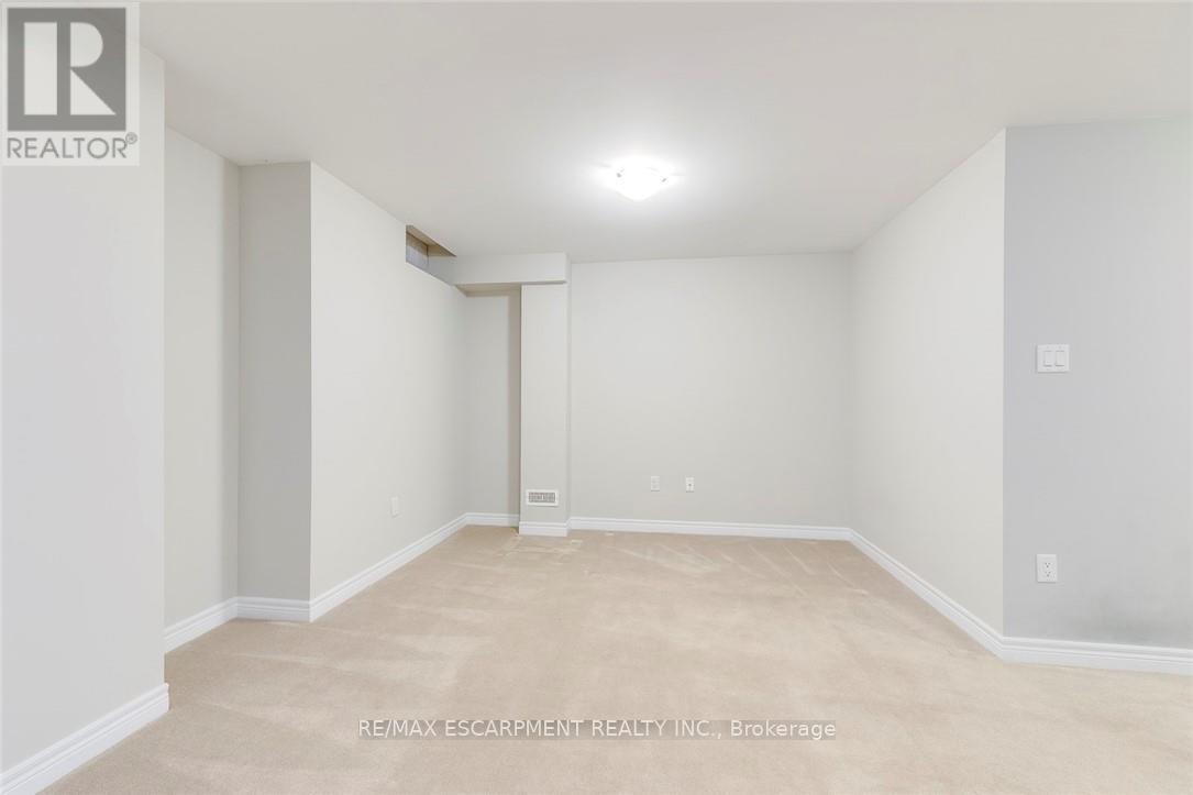 3087 Eberly Woods Drive, Oakville, Ontario  L6M 0T7 - Photo 35 - W13462324