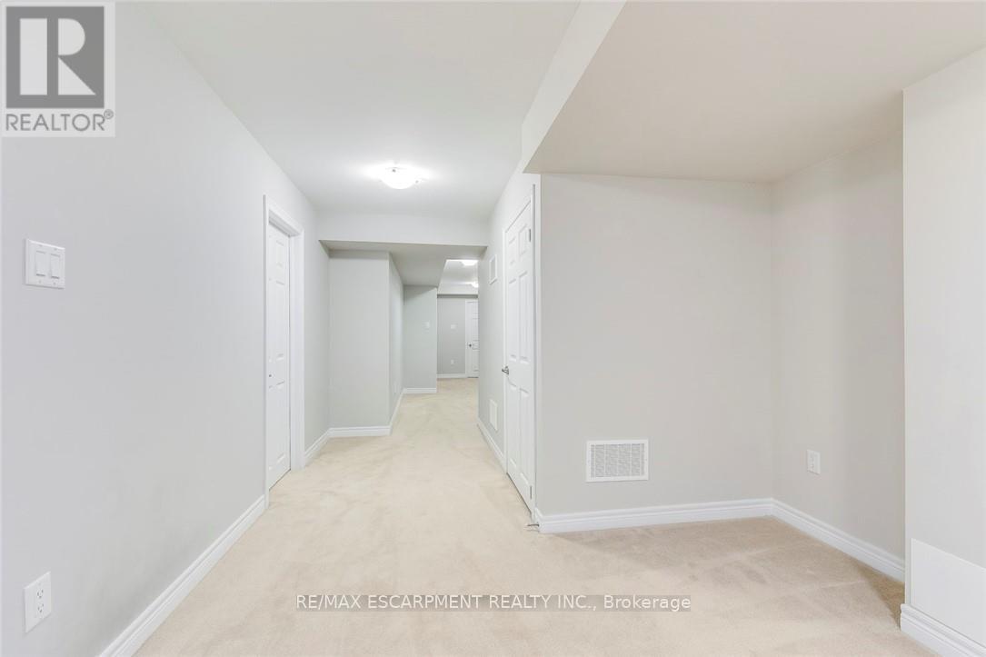 3087 Eberly Woods Drive, Oakville, Ontario  L6M 0T7 - Photo 36 - W13462324