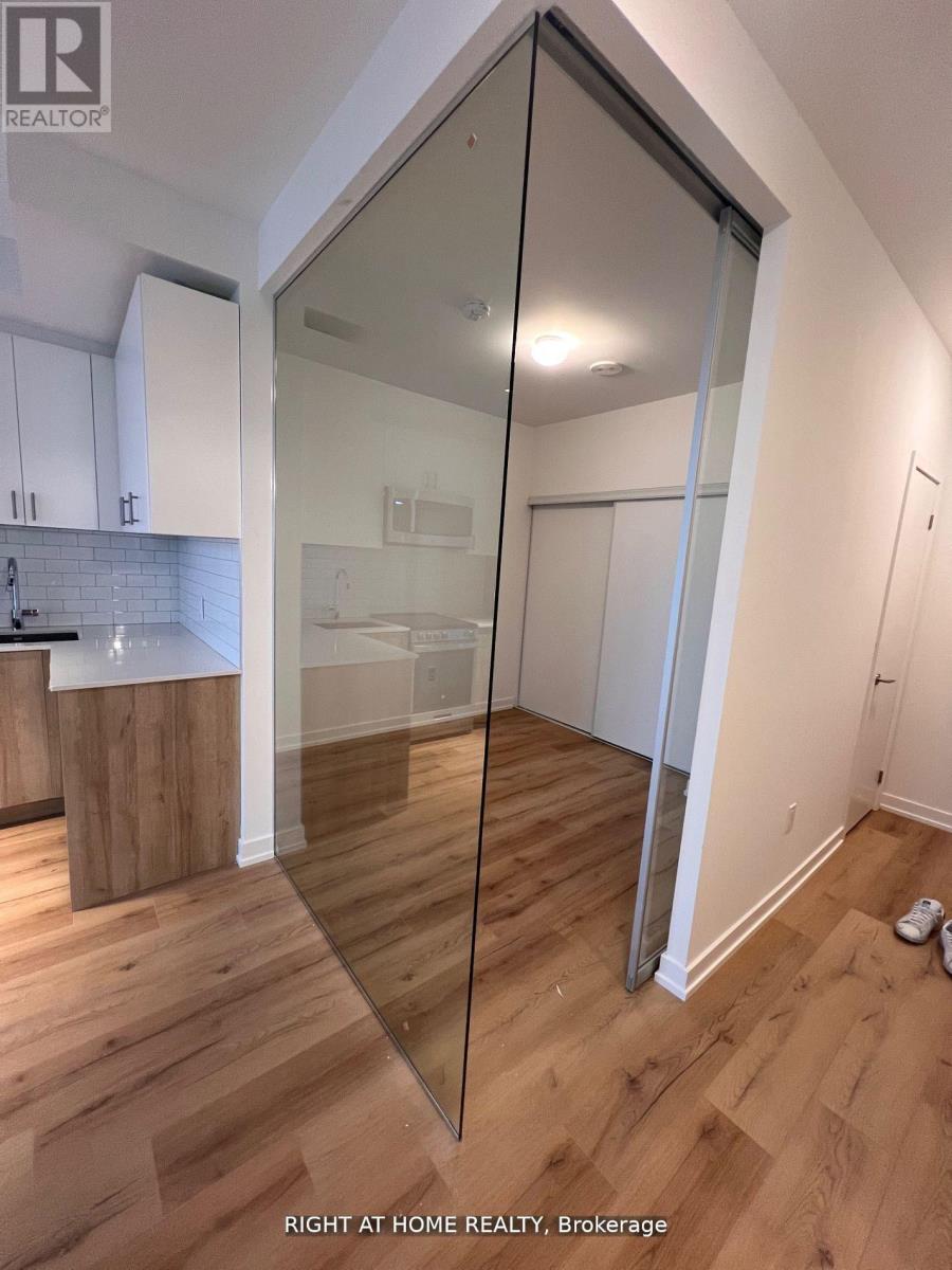 1003 - 1195 The Queensway, Toronto, Ontario  M8Z 0H1 - Photo 11 - W13462344