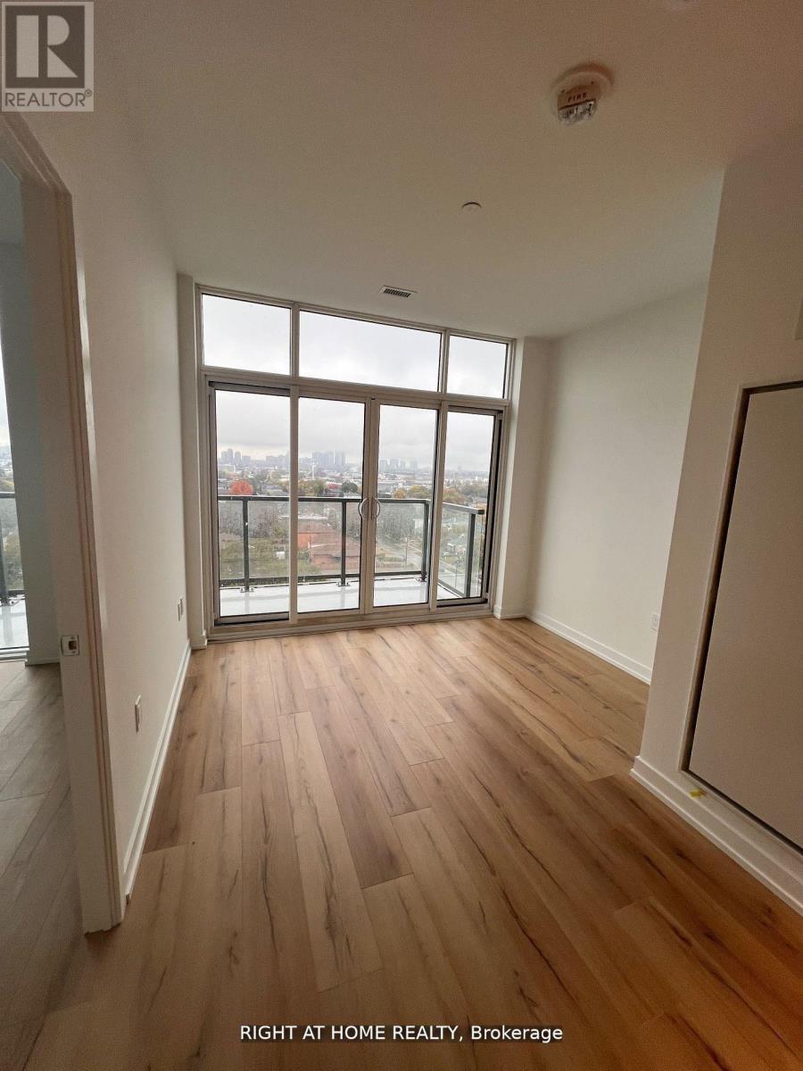 1003 - 1195 The Queensway, Toronto, Ontario  M8Z 0H1 - Photo 5 - W13462344