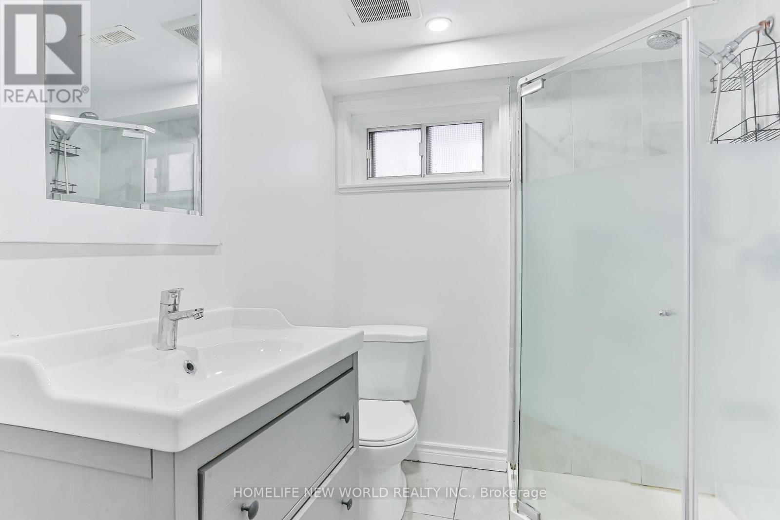 3 Erlesmere Avenue, Brampton, Ontario  L6W 2T4 - Photo 14 - W13462472