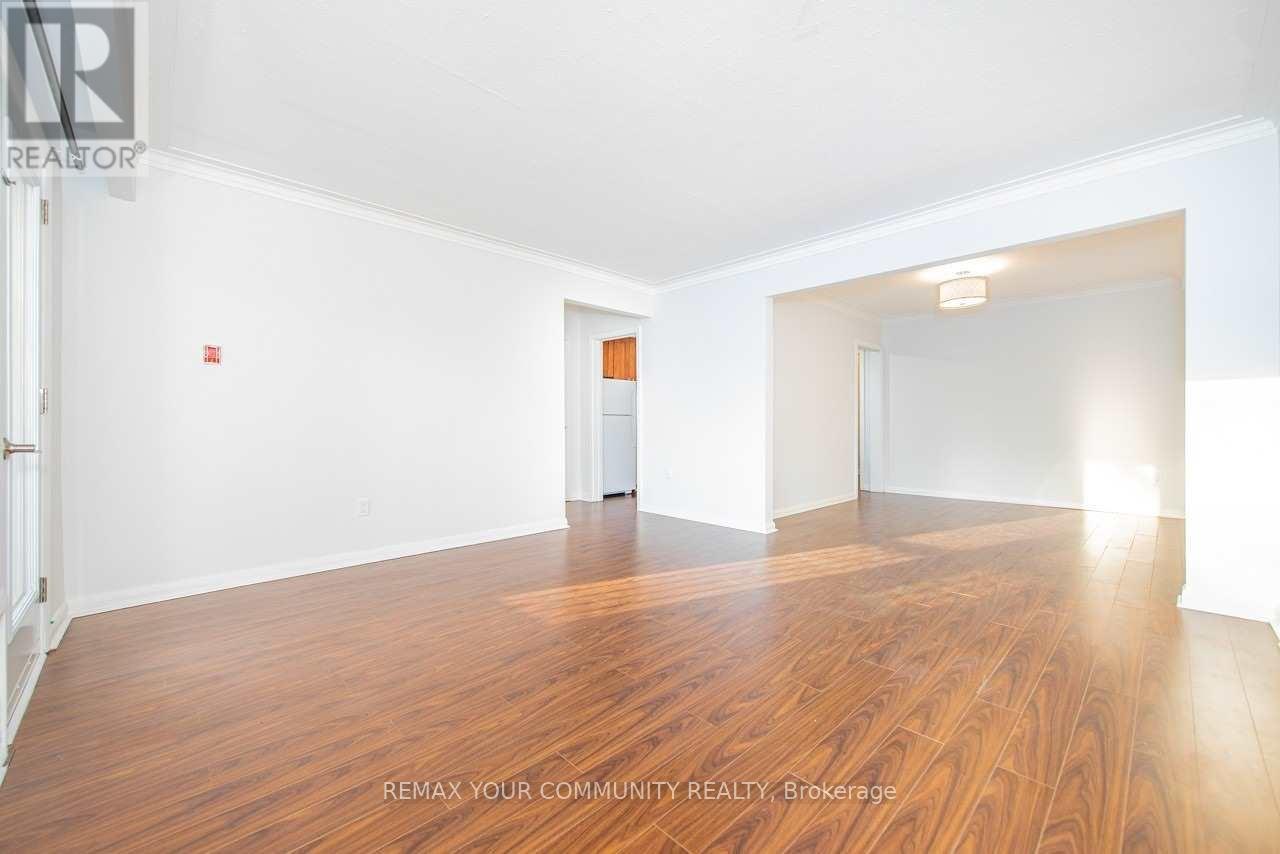 3 - 163 Evelyn Avenue, Toronto, Ontario  M6P 2Z6 - Photo 4 - W13462520