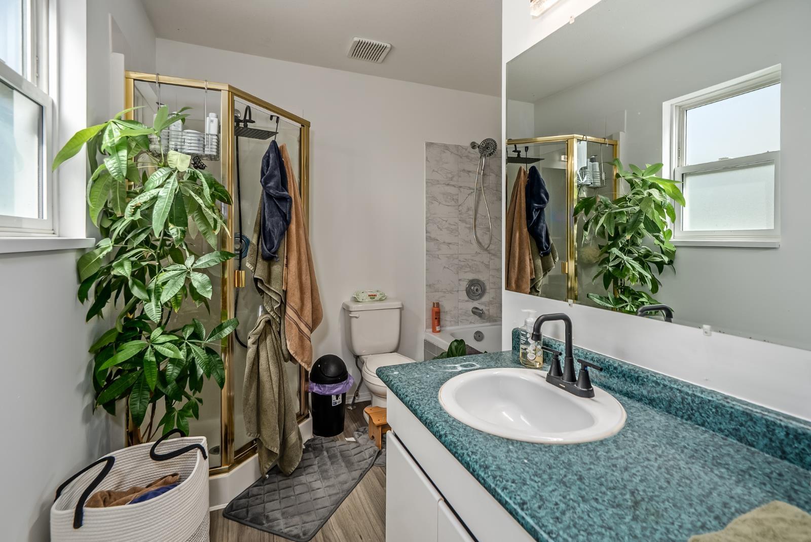 8232 Peacock Street, Mission, British Columbia  V2V 6Z8 - Photo 21 - R3136978
