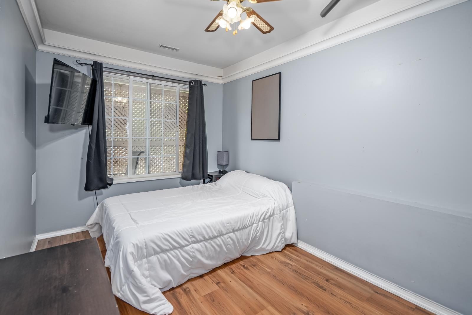 8232 Peacock Street, Mission, British Columbia  V2V 6Z8 - Photo 26 - R3136978
