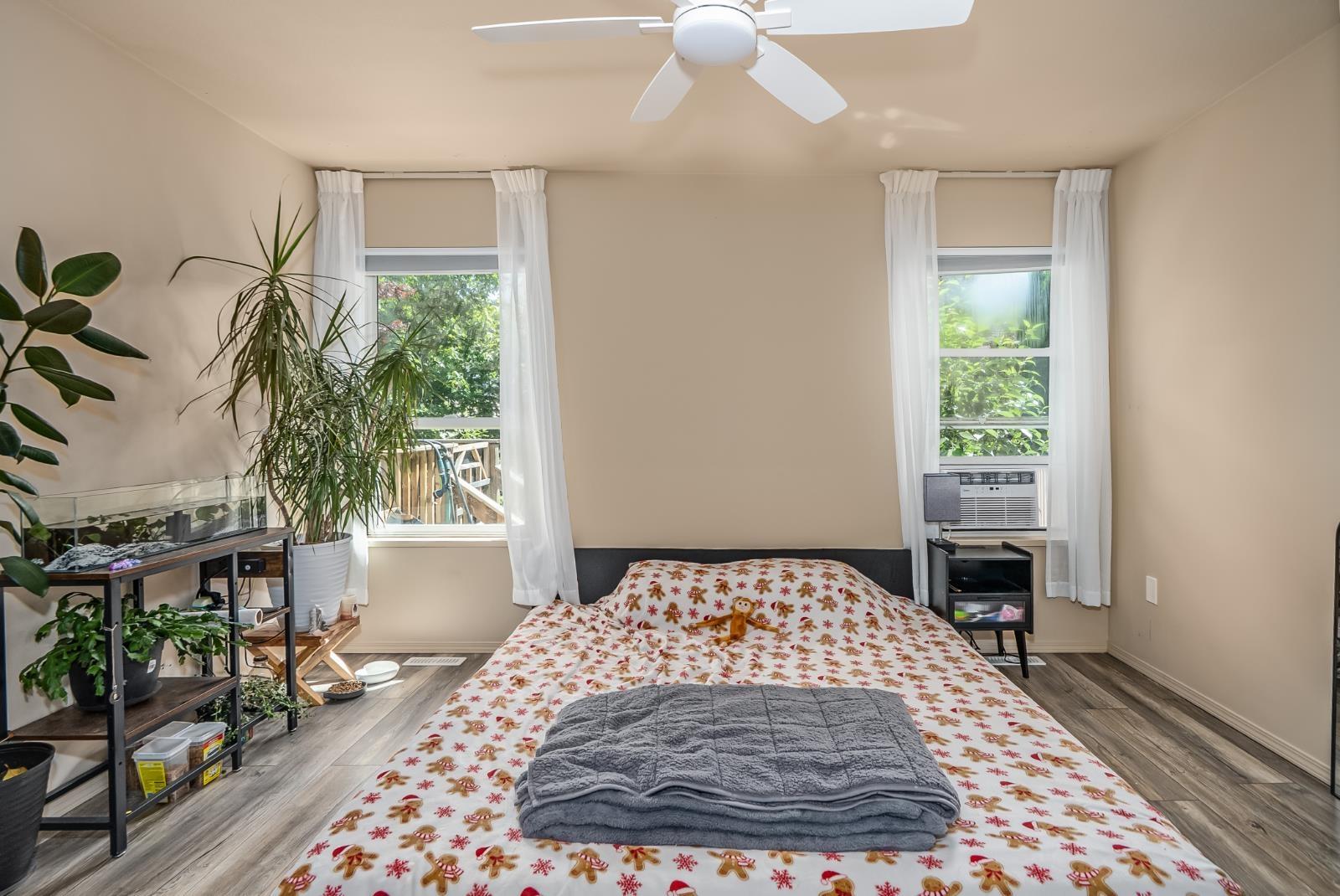 8232 Peacock Street, Mission, British Columbia  V2V 6Z8 - Photo 19 - R3136978