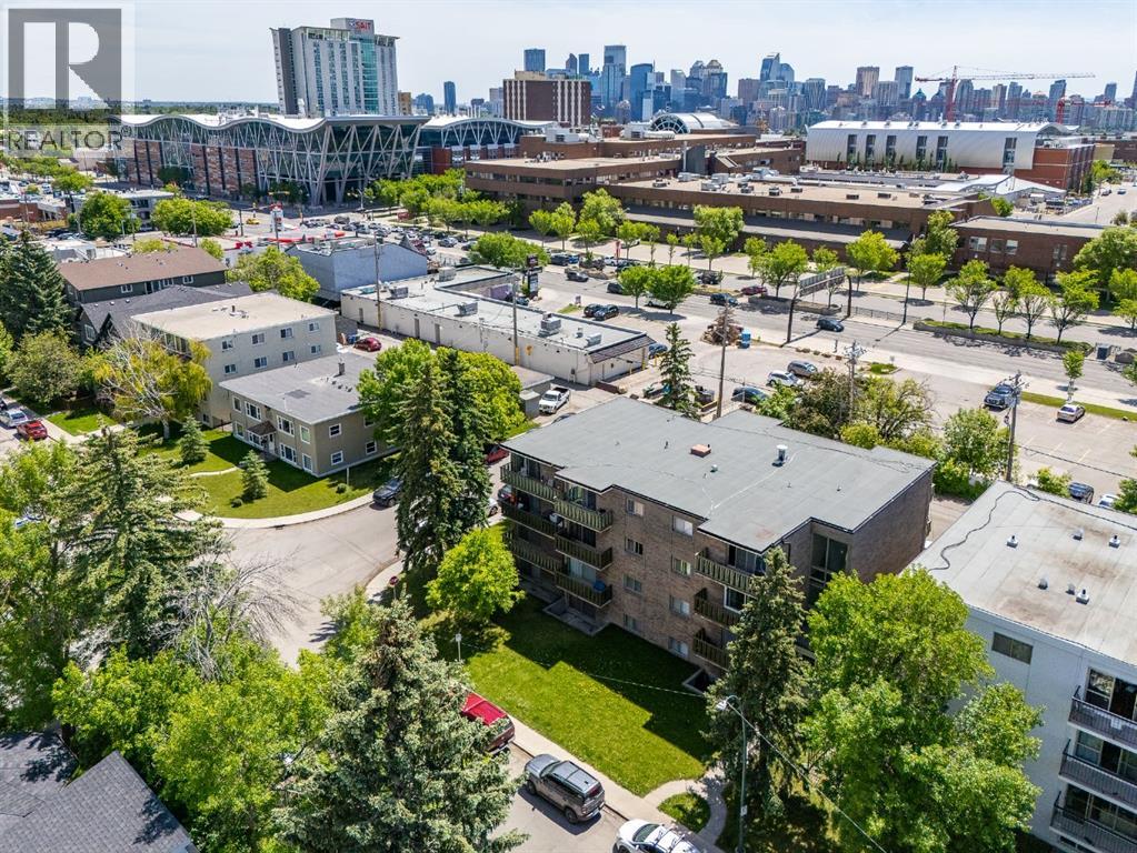 1405 17 Avenue NW, Calgary, Alberta  T2M 0R4 - Photo 2 - A2312262