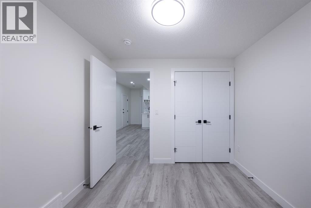 260 Belmont Boulevard Sw, Calgary, Alberta  T2X 4W6 - Photo 21 - A2316520