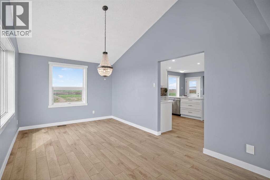578099 83 Street E, Rural Foothills County, Alberta  T1V 1R7 - Photo 22 - A2317529