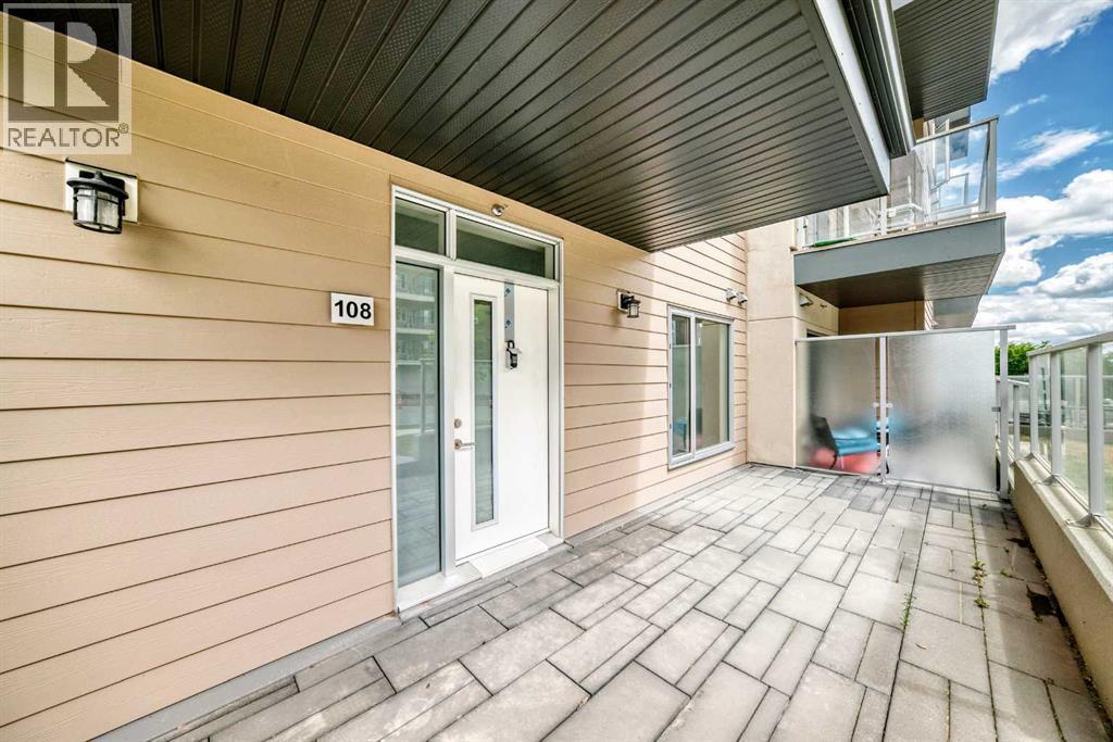 108, 71 Shawnee Common Sw, Calgary, Alberta  T2Y 0R2 - Photo 19 - A2317711