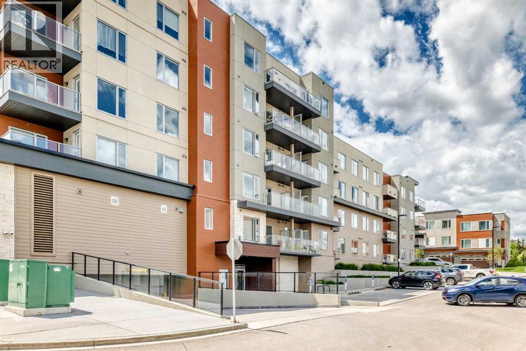 108, 71 Shawnee Common SW, Calgary, Alberta