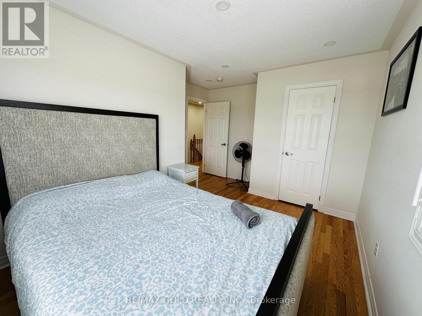566 Bessborough Drive, Milton, Ontario  L9T 7V2 - Photo 17 - W13450726