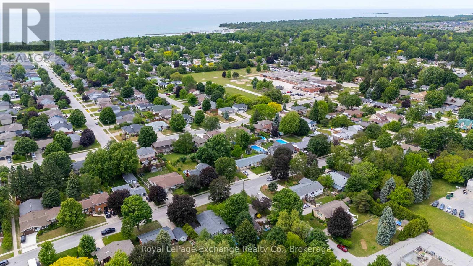 579 Peirson Avenue, Saugeen Shores, Ontario  N0H 2C4 - Photo 6 - X13451974