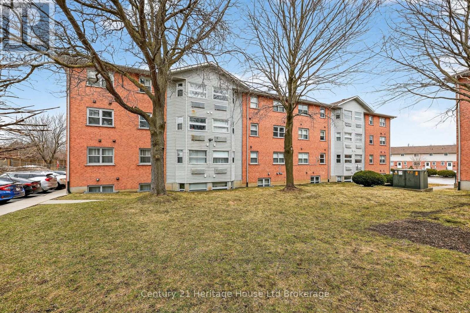 35 - 64 Hiawatha Road, Woodstock, Ontario  N4T 1P4 - Photo 2 - X13462718