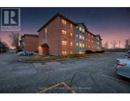 35 - 64 HIAWATHA ROAD, Woodstock, Ontario