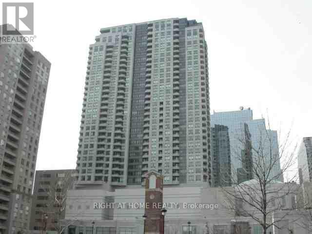3002 - 8 HILLCREST AVENUE, Toronto, Ontario
