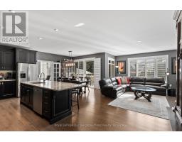19 WAVERLEY ROAD, Clarington, Ontario