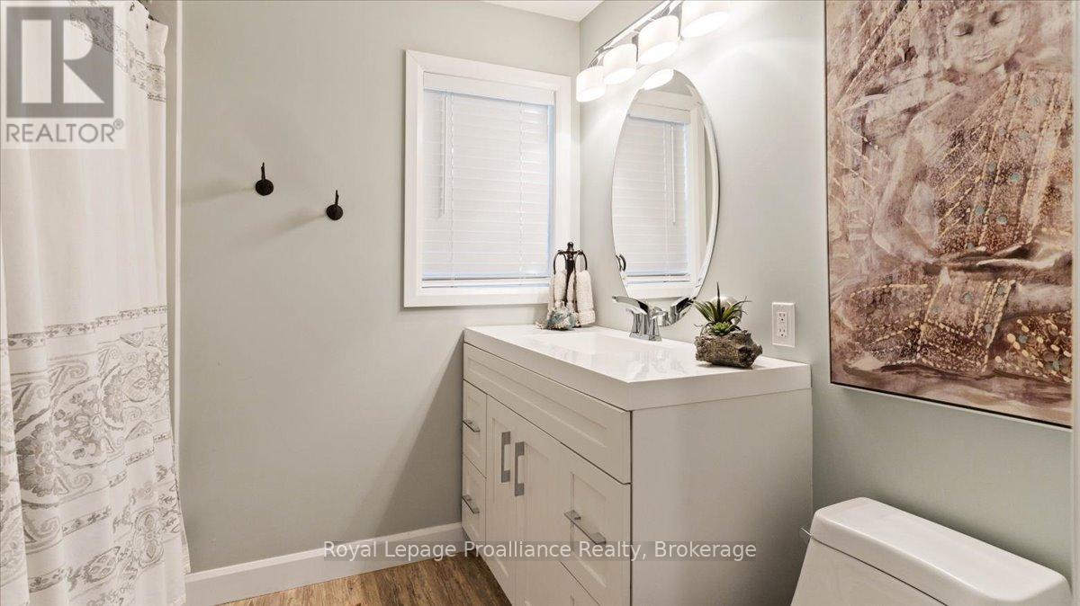 2728 County Road 3, Prince Edward County, Ontario  K0K 1L0 - Photo 27 - X13462278