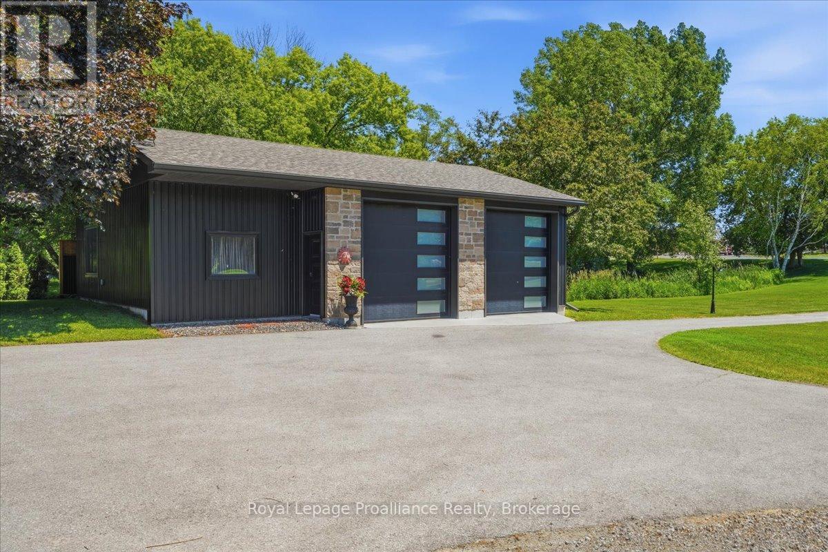 2728 County Road 3, Prince Edward County, Ontario  K0K 1L0 - Photo 34 - X13462278