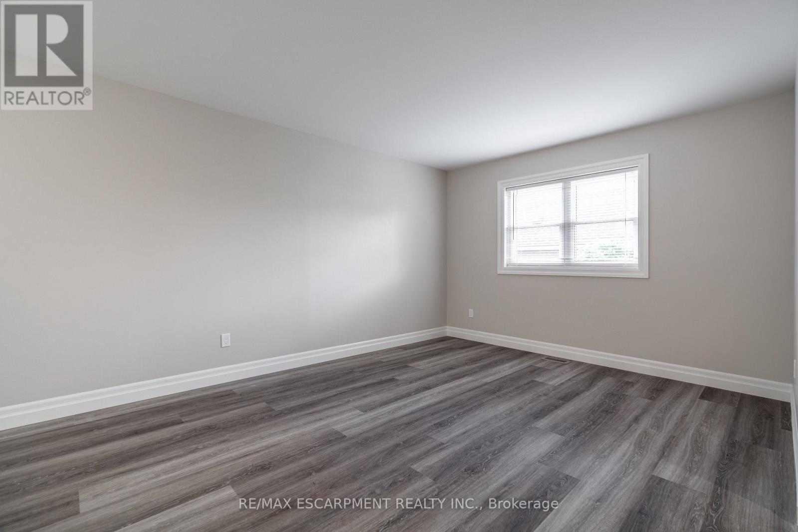 2 - 38 Viewpoint Avenue, Hamilton, Ontario  L8V 2S5 - Photo 5 - X13462492