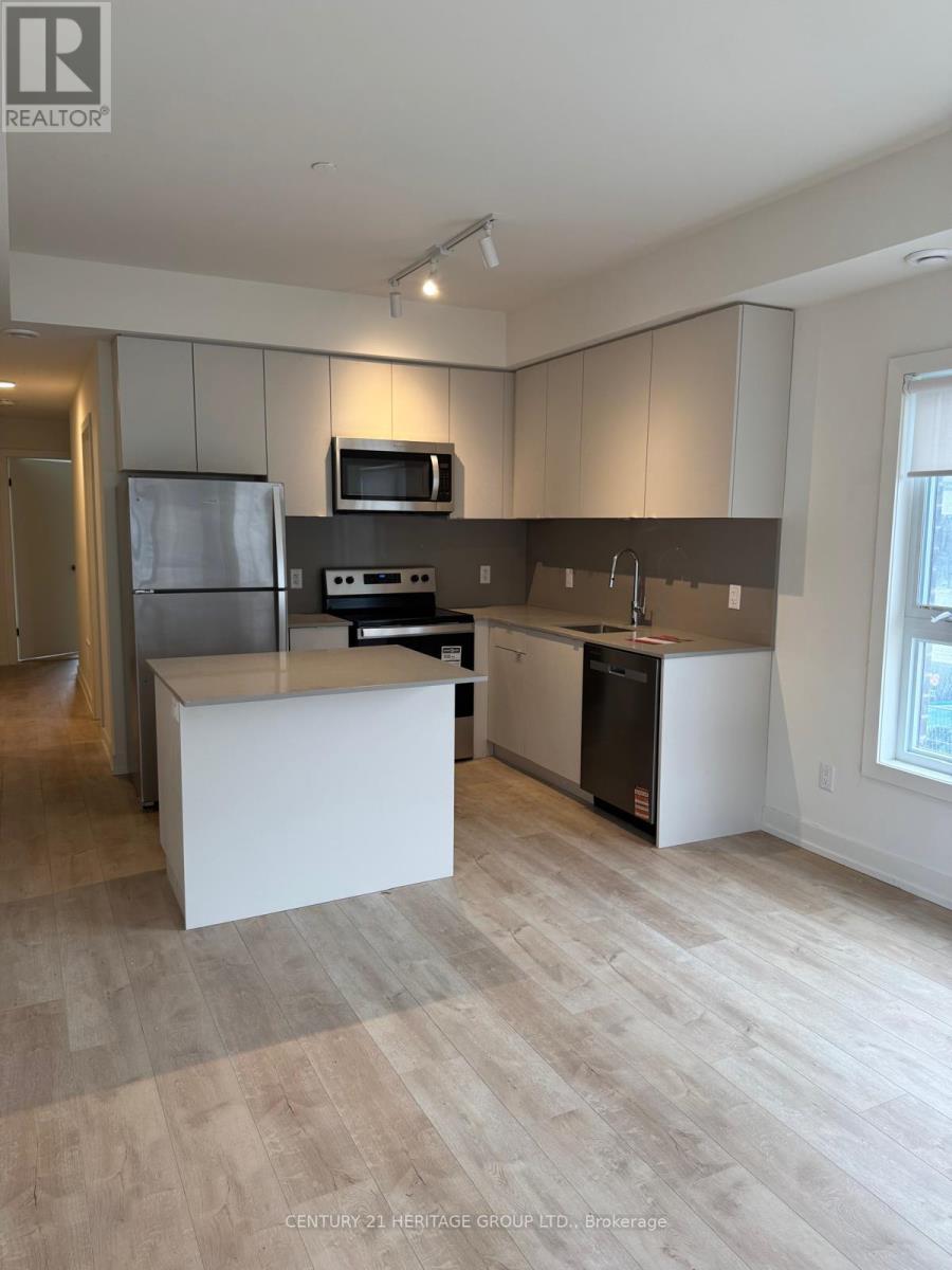 16 Melbourne Avenue, St. Catharines, Ontario  L2P 0G5 - Photo 3 - X13462598