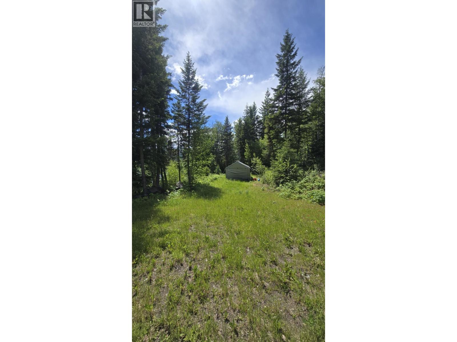 2676 Eagle Creek Road, Canim Lake, British Columbia  V0K 1L0 - Photo 3 - R3137494