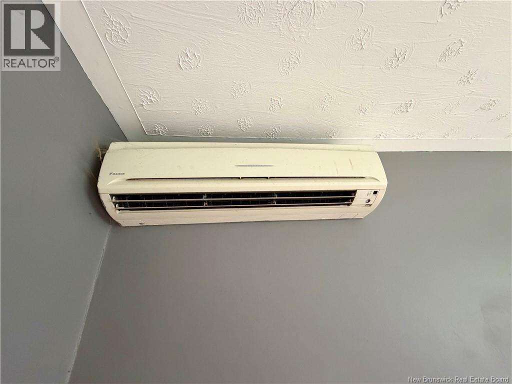 28 Brewster Street, Riverview, New Brunswick  E1B 3M8 - Photo 8 - NB141955