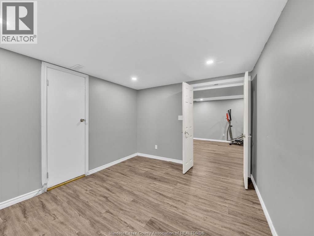 2450 Academy Drive, Windsor, Ontario  N9E 2G6 - Photo 47 - 26014538