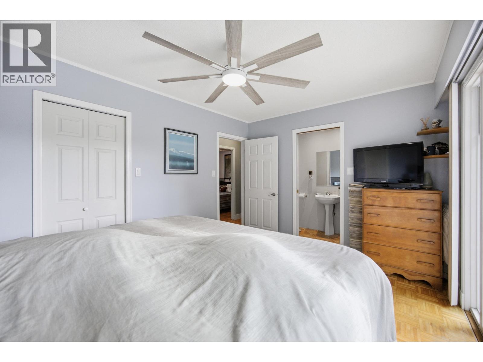 944 Tollcross Road, North Vancouver, British Columbia  V7H 2G2 - Photo 14 - R3137396
