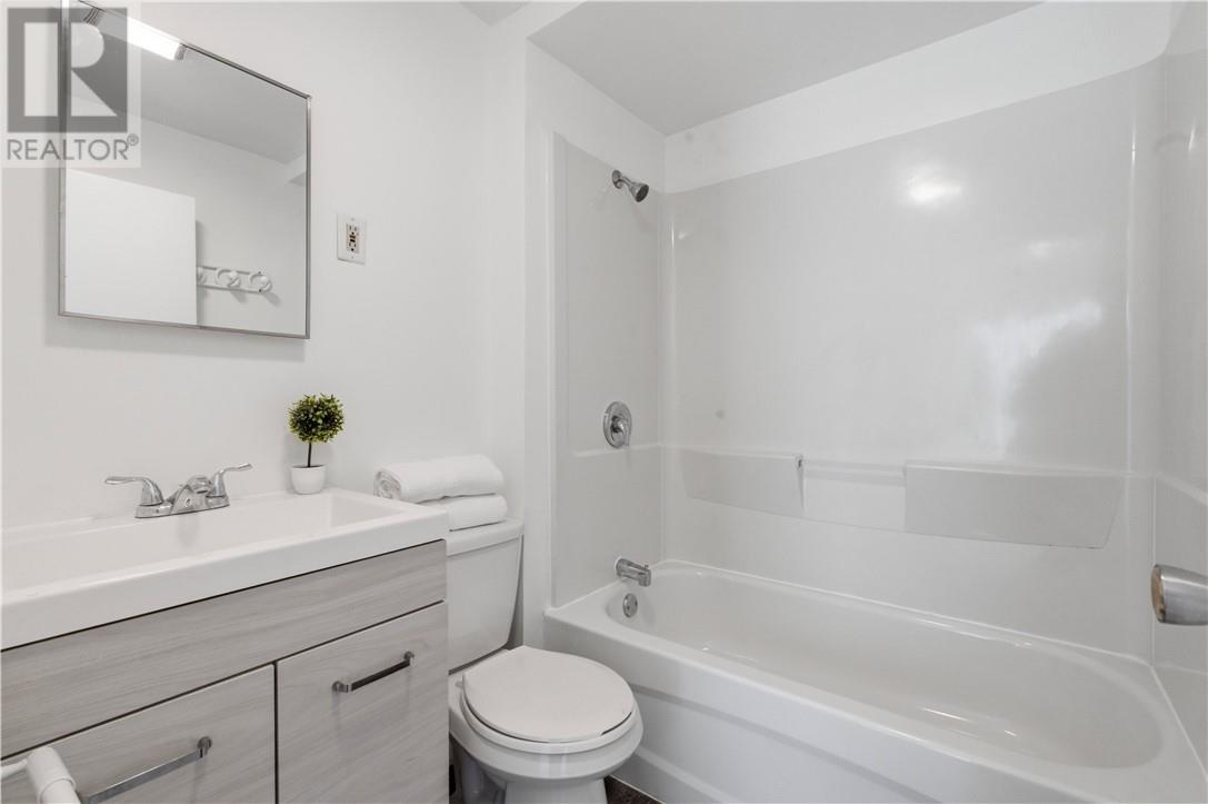 913 Miller Street, Greater Sudbury, Ontario  P3A 2W9 - Photo 21 - 2128651