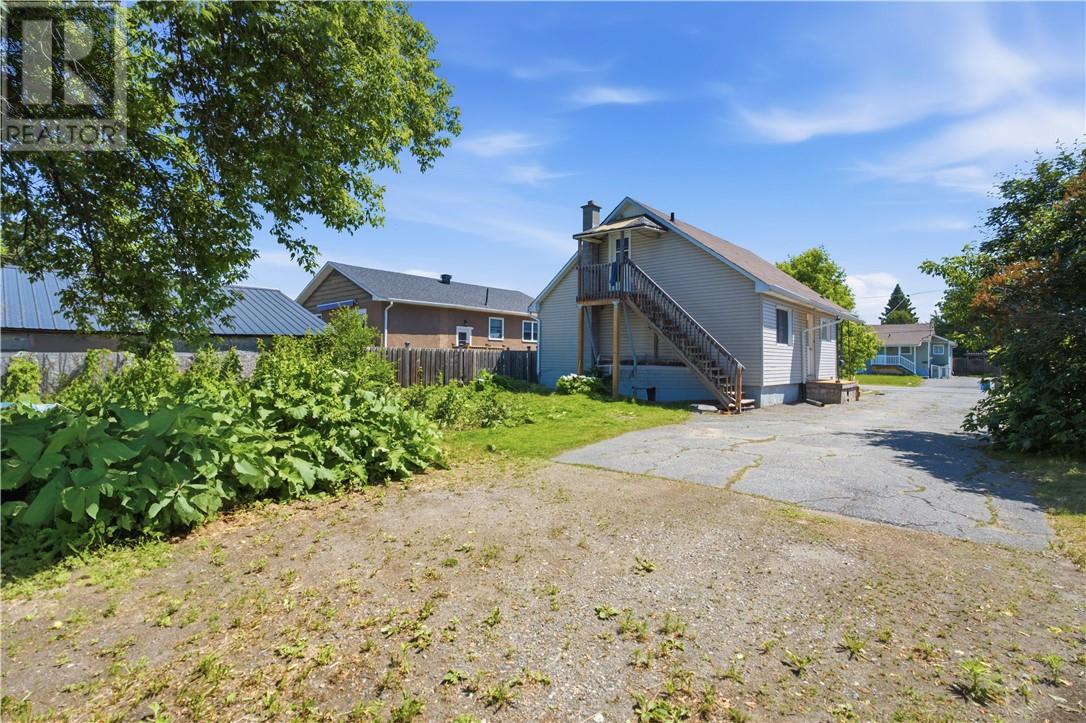 913 Miller Street, Greater Sudbury, Ontario  P3A 2W9 - Photo 41 - 2128651