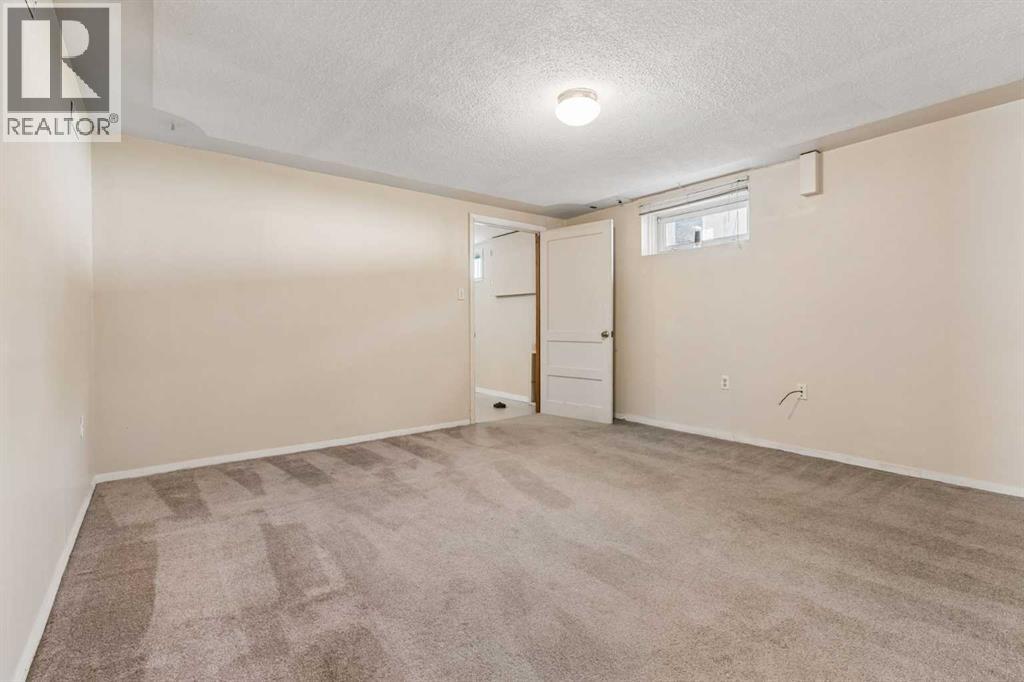 1306 87 Avenue SW, Calgary, Alberta  T2V 0W3 - Photo 29 - A2321347