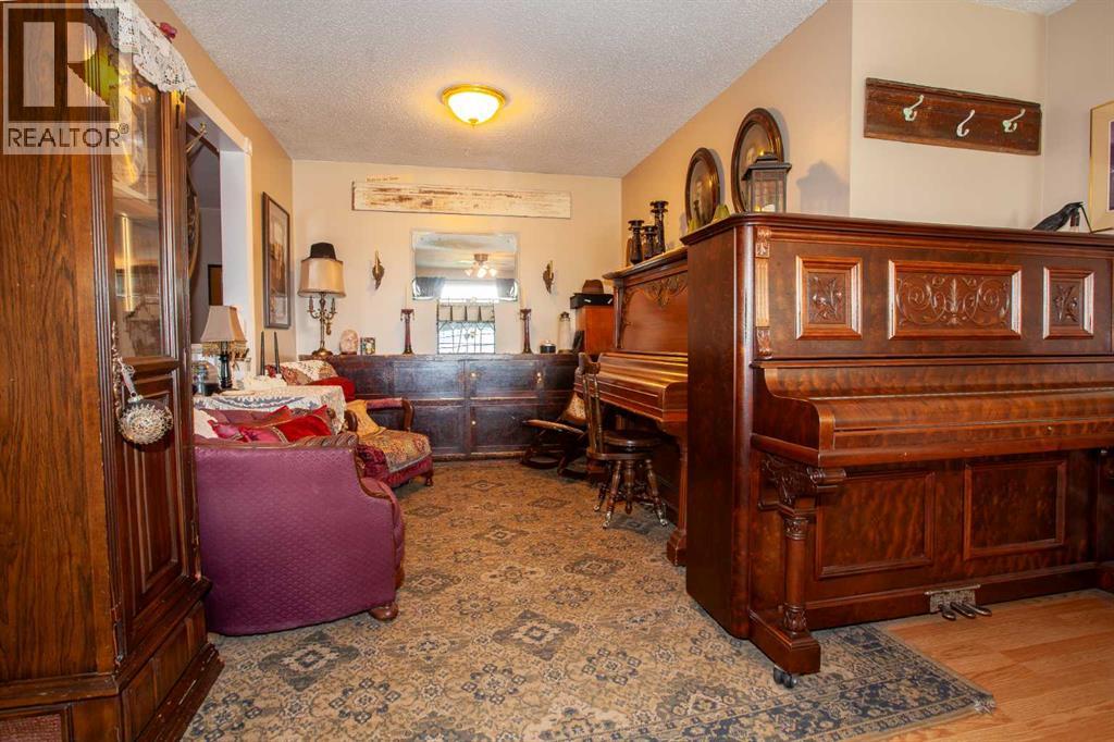 314, 8 Street Street, Fox Creek, Alberta  T0H 3Z0 - Photo 9 - A2321584