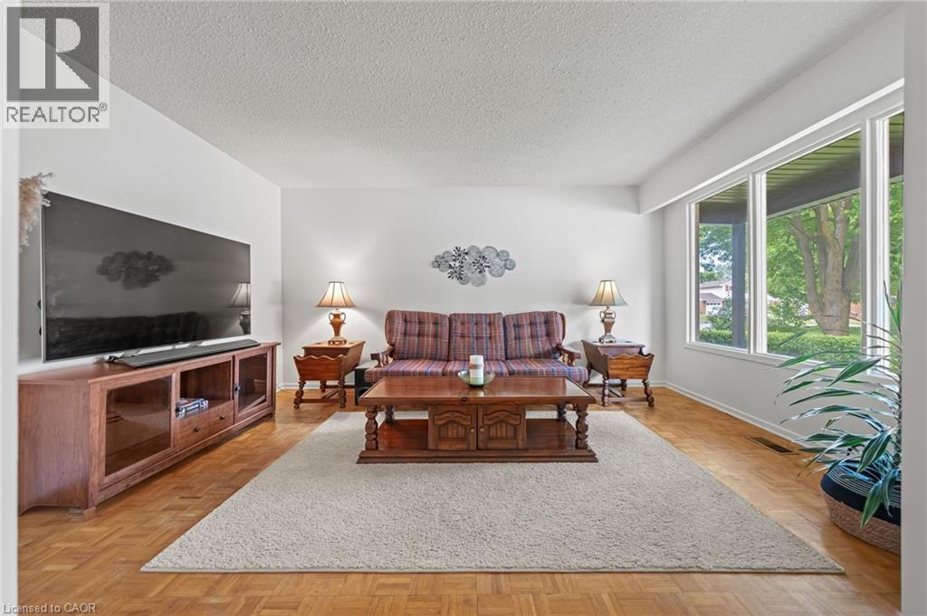 120 Arrowhead Crescent, Kitchener, Ontario  N2P 1B9 - Photo 6 - 40841039