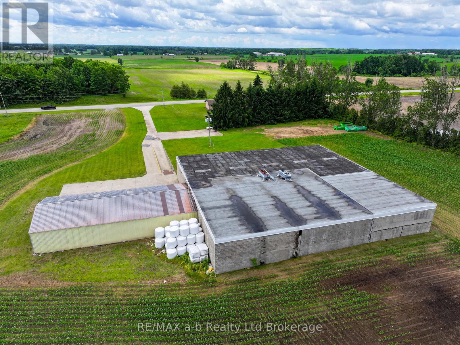 266 Norwich Road, Brant, Ontario  N0E 1R0 - Photo 4 - X12855676