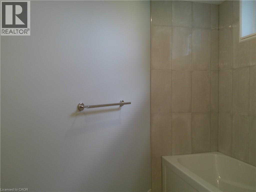 332 King Street E Unit# Lower, Stoney Creek, Ontario  L8G 1M4 - Photo 8 - 40841052