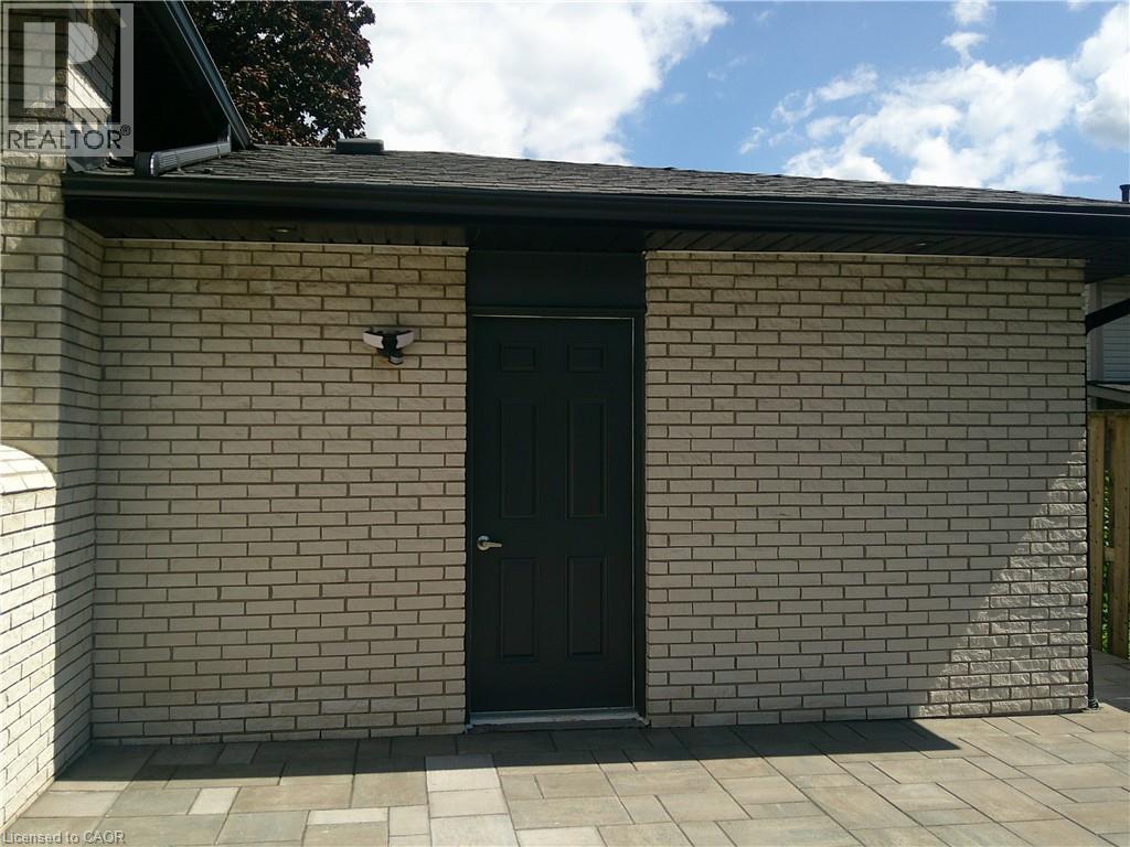 332 King Street E Unit# Lower, Stoney Creek, Ontario  L8G 1M4 - Photo 3 - 40841052
