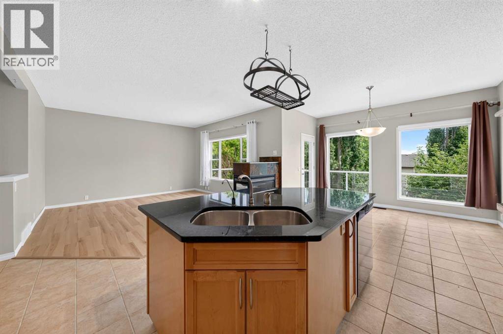 37 Tuscany Meadows Common NW, Calgary, Alberta  T3L 2L3 - Photo 15 - A2321196