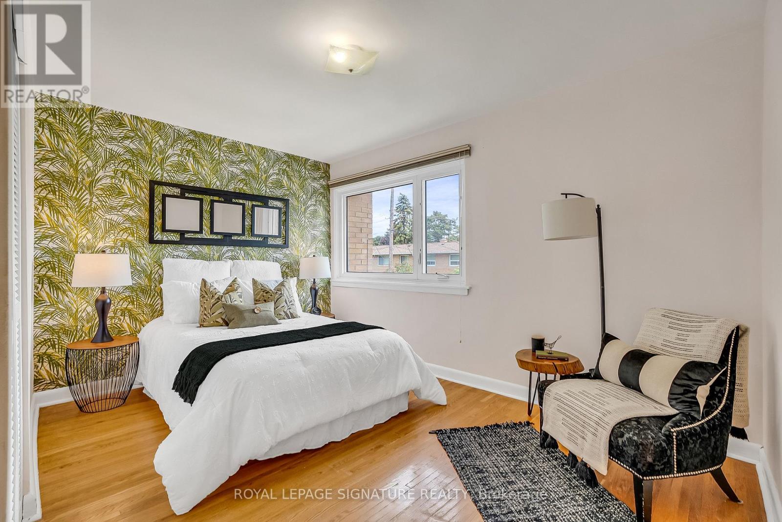 115 Southill Drive, Toronto, Ontario  M3C 2H9 - Photo 17 - C13462612