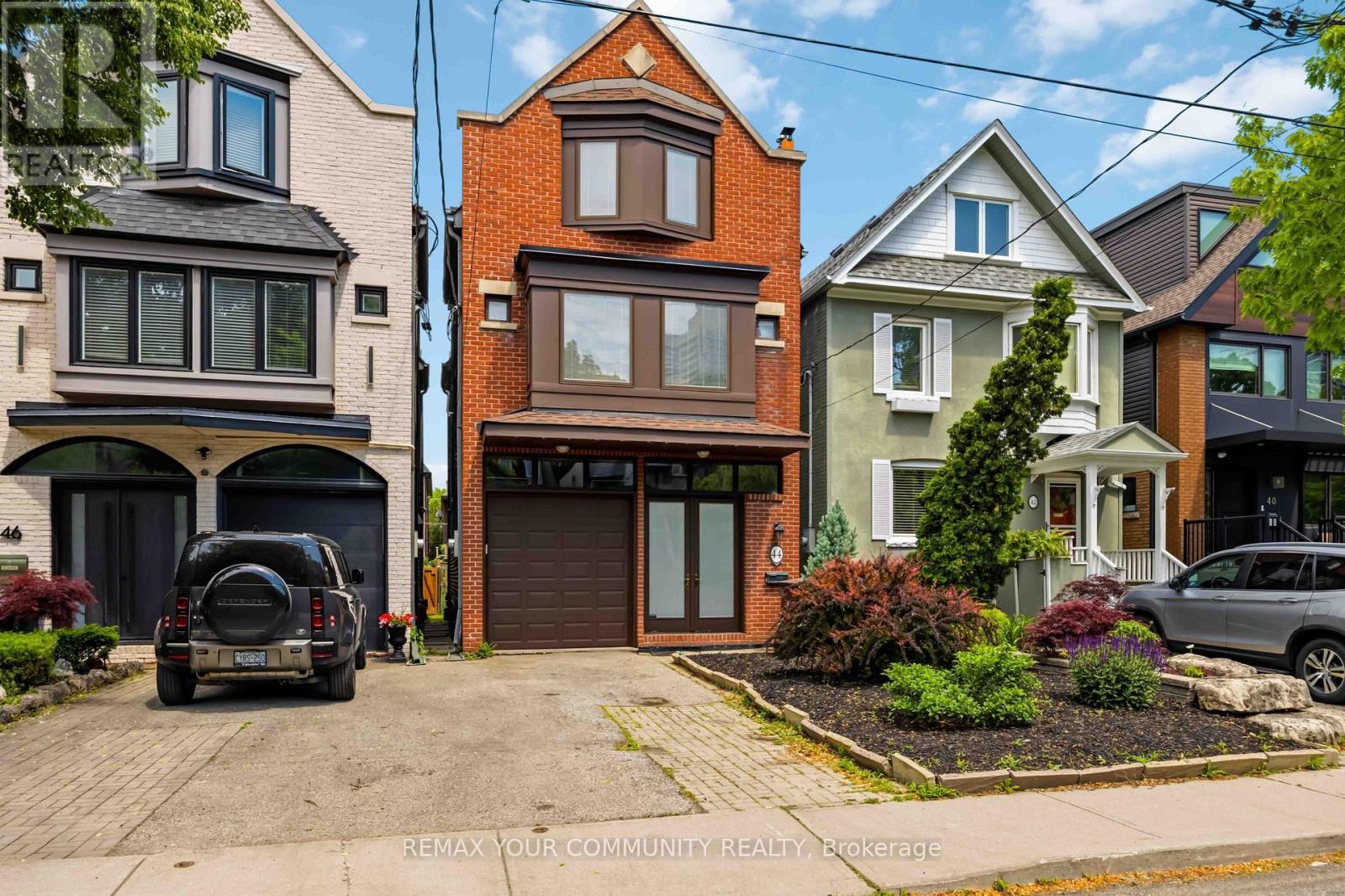 44 Castlefield Avenue, Toronto, Ontario  M4R 1G4 - Photo 1 - C13462616