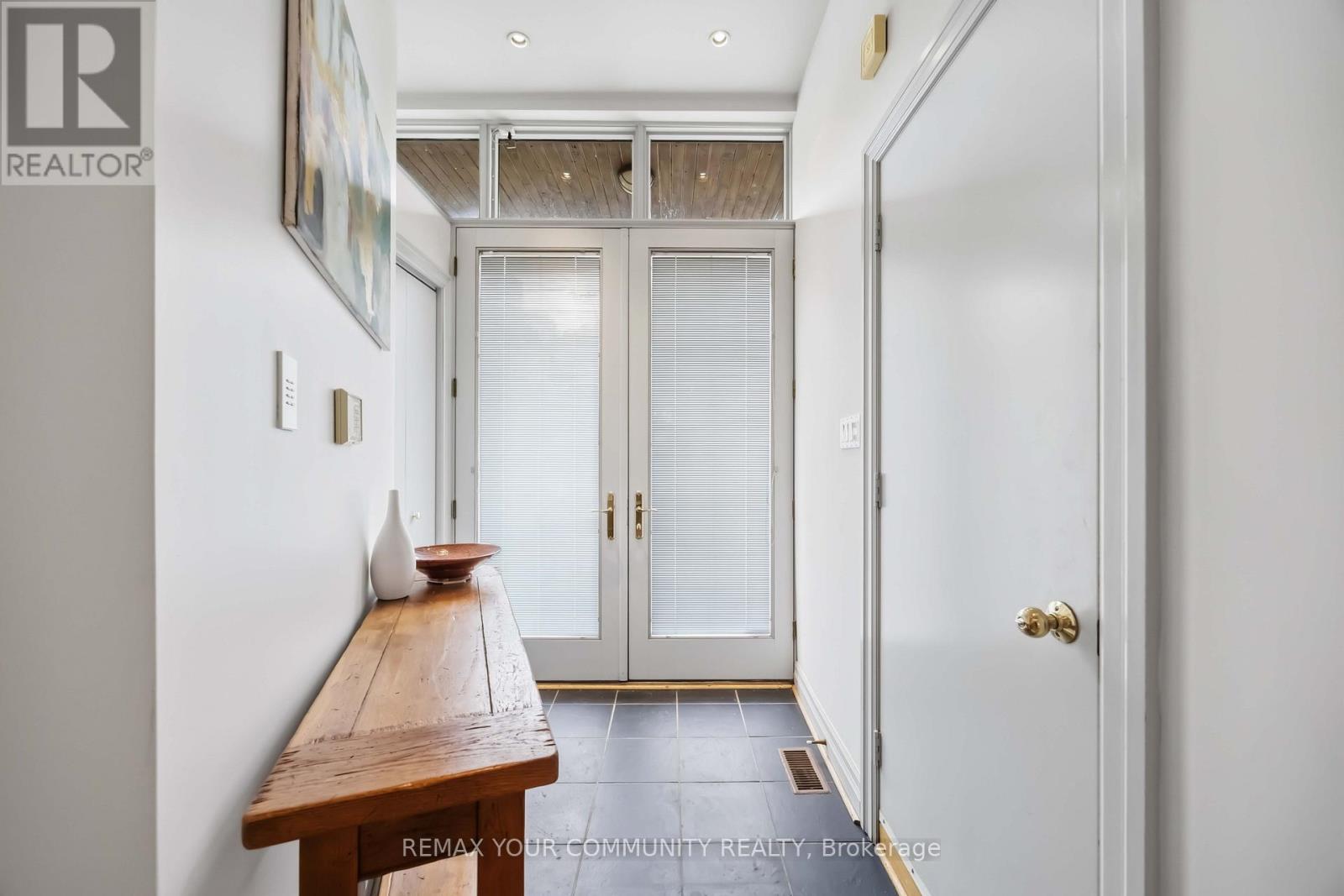 44 Castlefield Avenue, Toronto, Ontario  M4R 1G4 - Photo 4 - C13462616