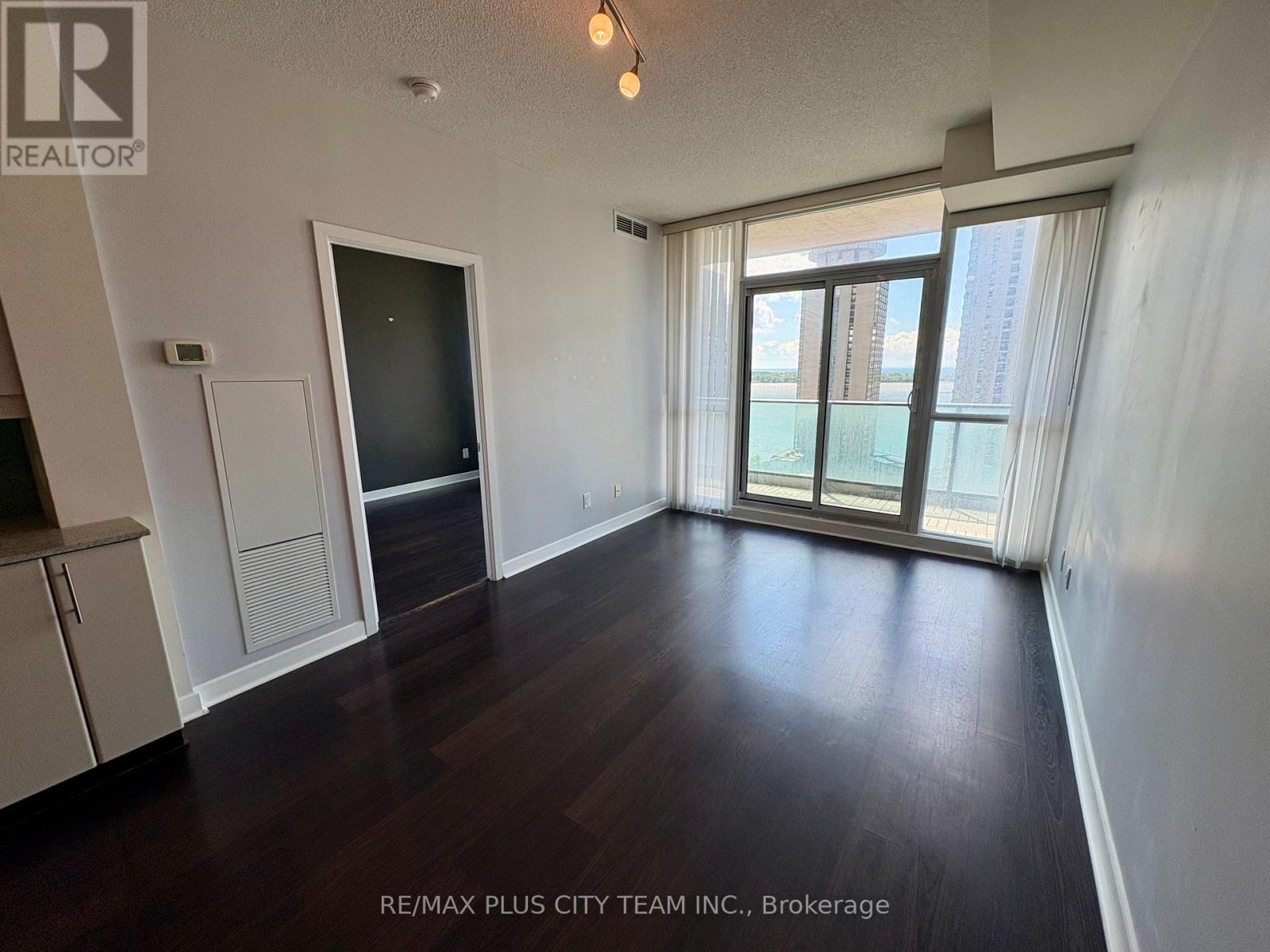 2109 - 33 Bay Street, Toronto, Ontario  M5J 2Z3 - Photo 3 - C13462624