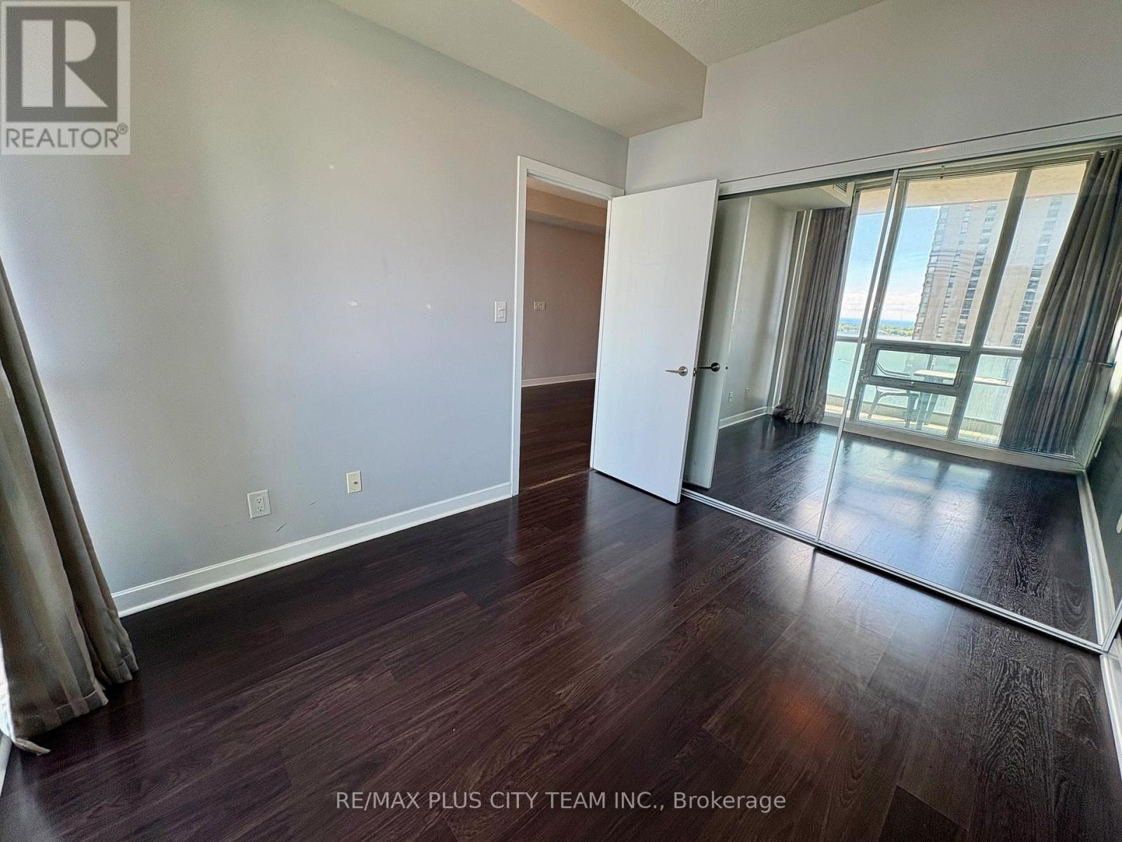 2109 - 33 Bay Street, Toronto, Ontario  M5J 2Z3 - Photo 8 - C13462624