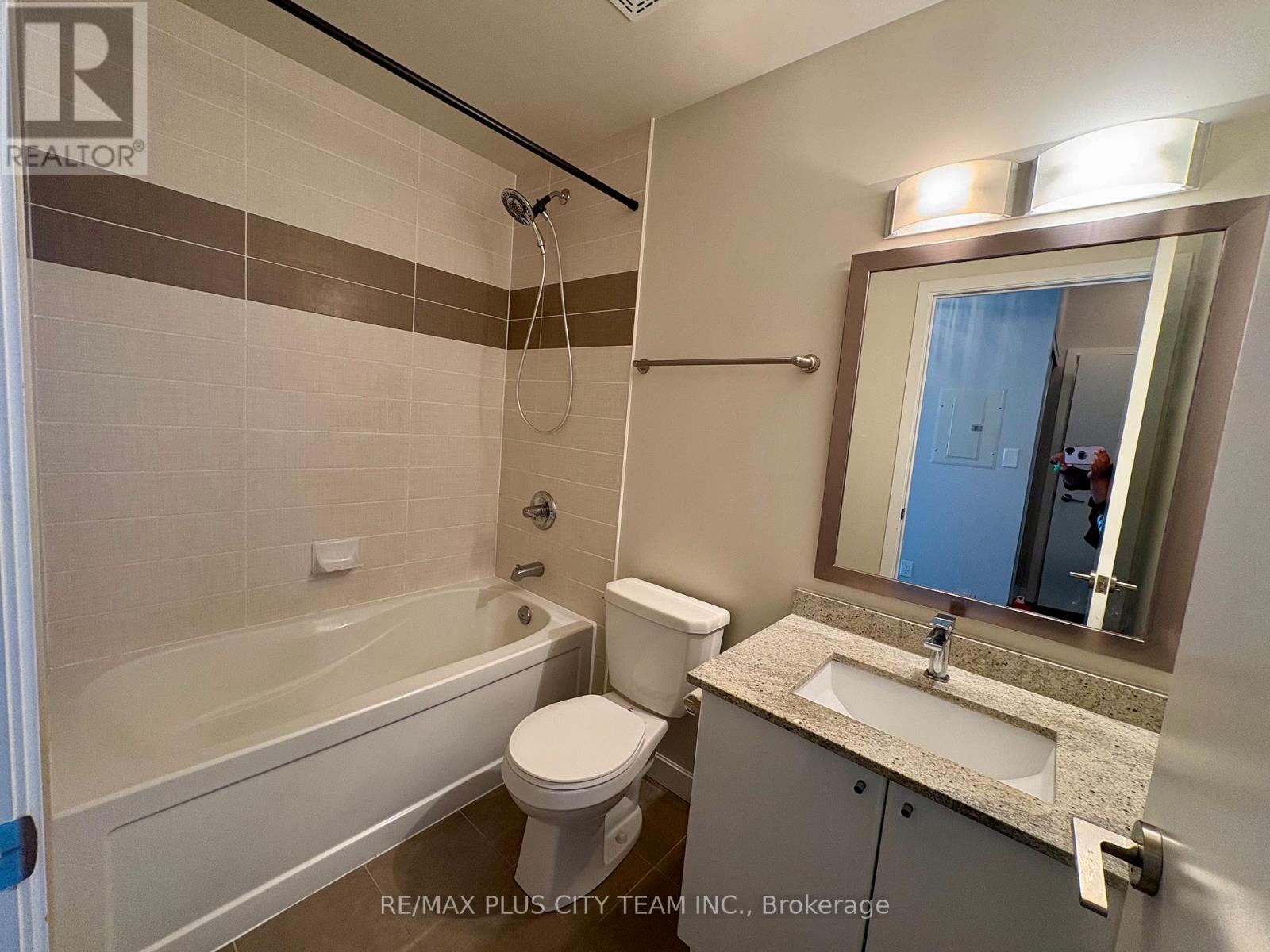 2109 - 33 Bay Street, Toronto, Ontario  M5J 2Z3 - Photo 9 - C13462624