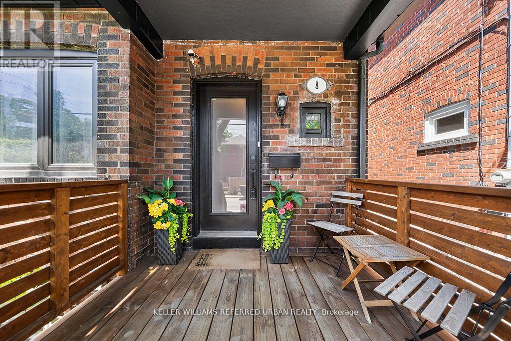 8 Cloverlawn Avenue, Toronto, Ontario  M6E 1H3 - Photo 3 - C13462678