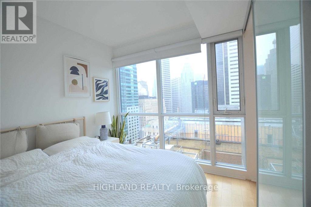 3108 - 70 Temperance Street, Toronto, Ontario  M5H 0B1 - Photo 10 - C13462744