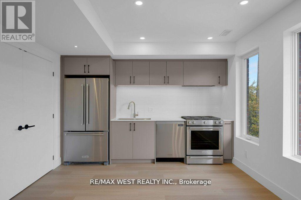 C - 502 Atlas Avenue, Toronto, Ontario M6C 3R3 - Photo 10 - C13462754