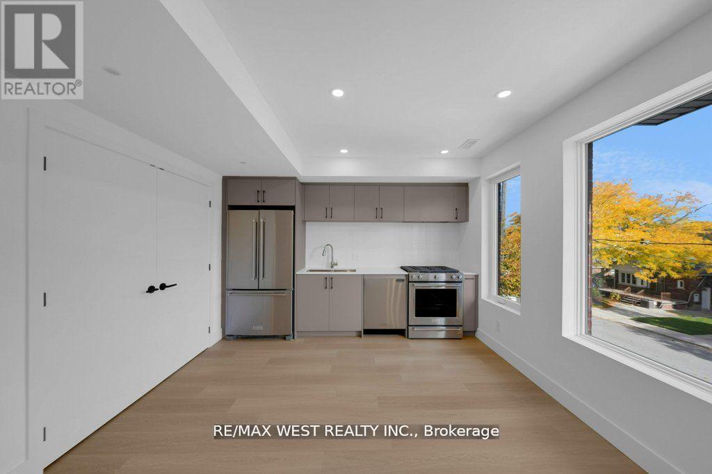 C - 502 Atlas Avenue, Toronto, Ontario M6C 3R3 - Photo 6 - C13462754