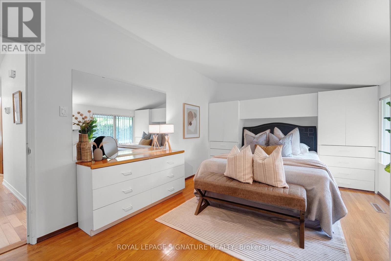 10 Oakley Boulevard, Toronto, Ontario  M1P 3P2 - Photo 15 - E13462756